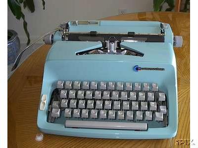 typewriter 1