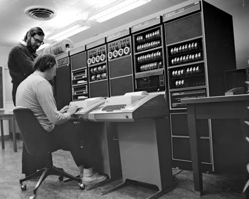 richie-n-thompson-pdp-11